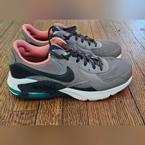 Nike Air Max Preloved Excee Cave Stone/Off Noir Size 8